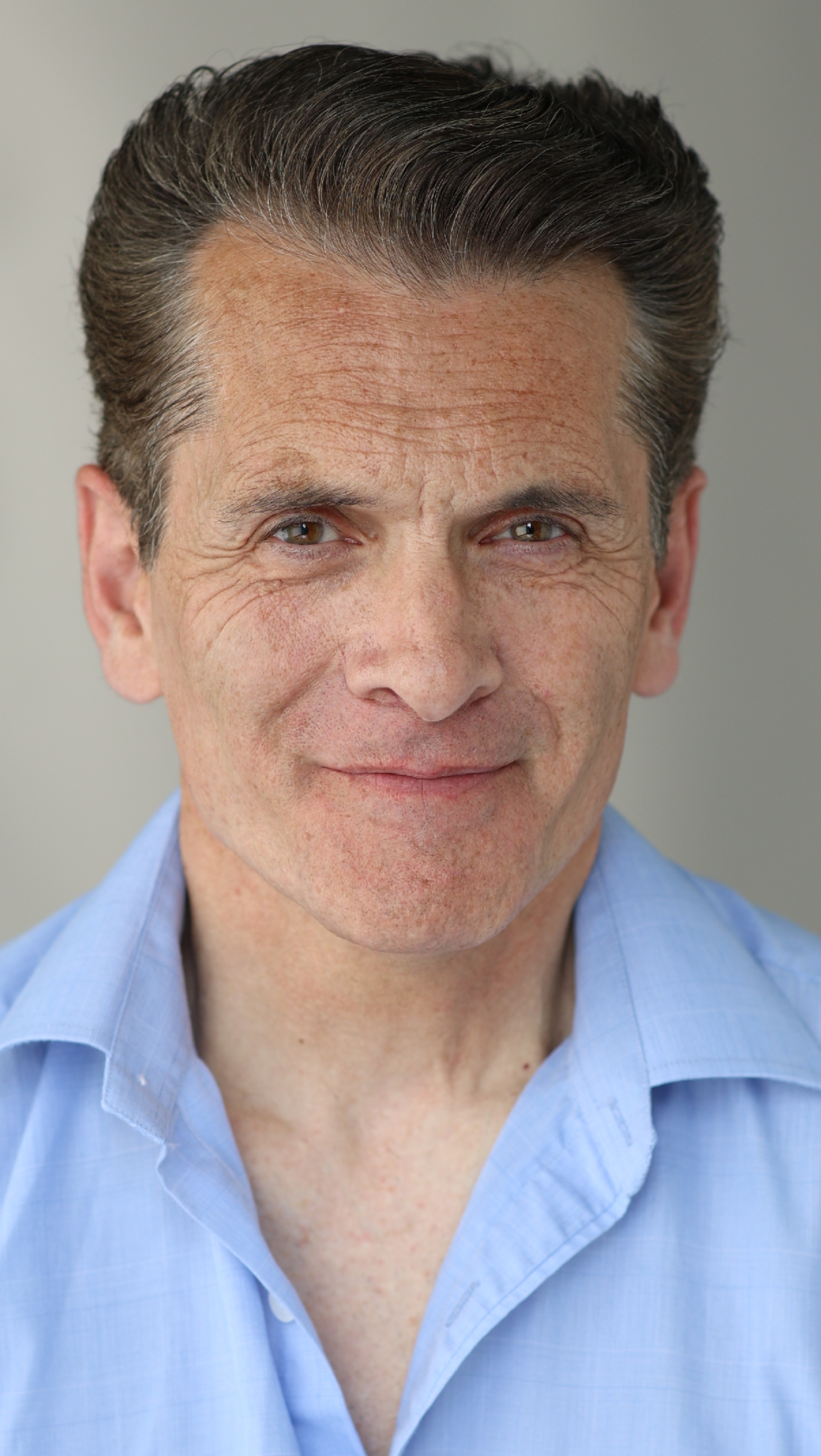About Robert | Robert Gwyn Davin